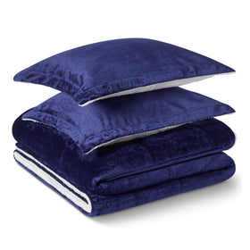 Amazon Basics reversible sherpa comforter navy front view shows plush micromink texture