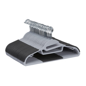 Amazon Basics space-saving hangers with 360° swivel hook organize outfits efficiently