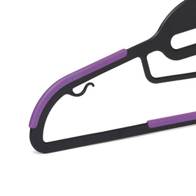 Amazon Basics slim profile hanger maximizes closet space while preserving shape