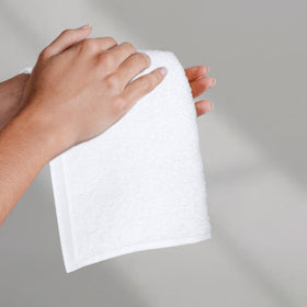 Amazon Basics washcloths with reinforced edges to prevent unraveling during washing