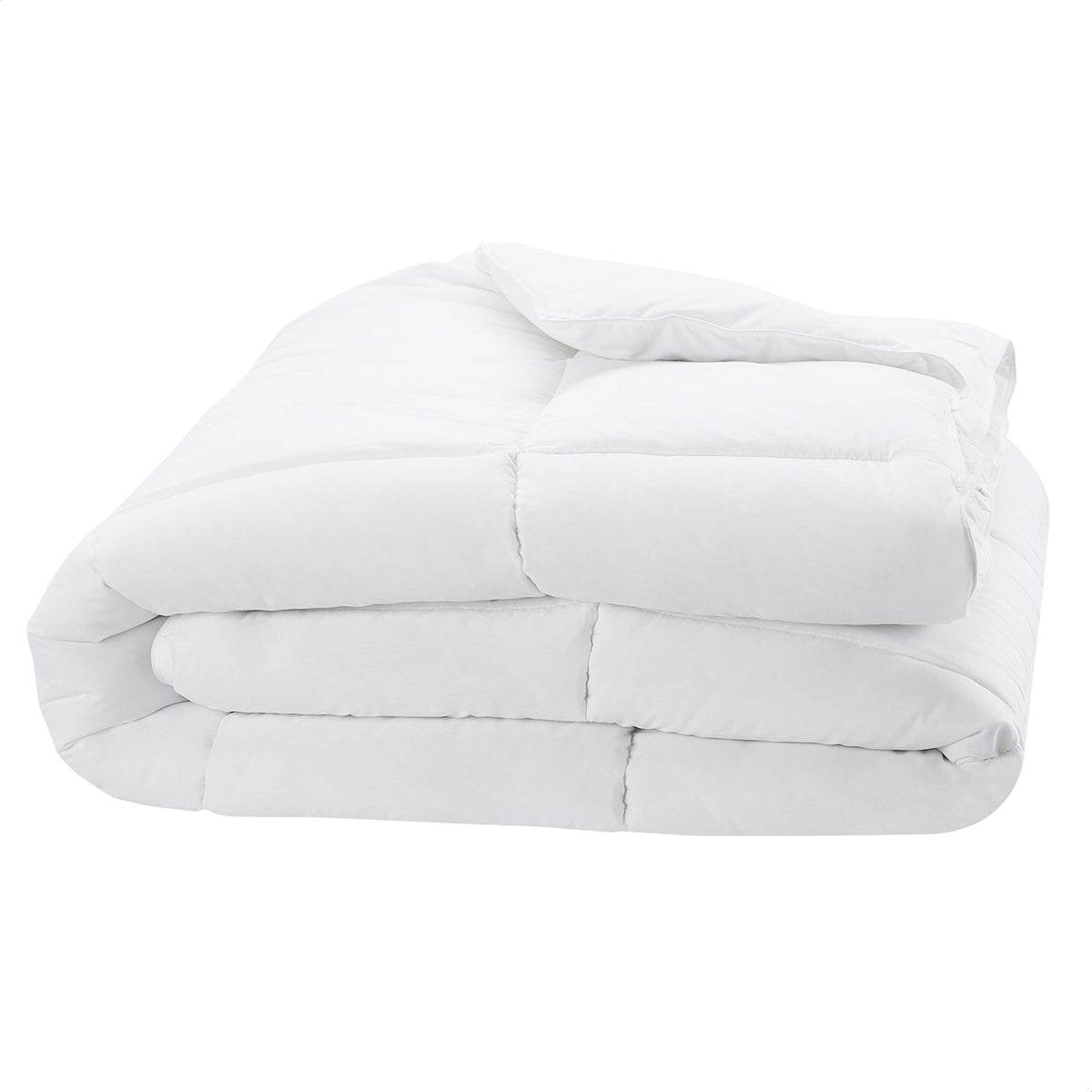 Amazon Basics king duvet in vacuum-sealed pack ready to decompress after opening