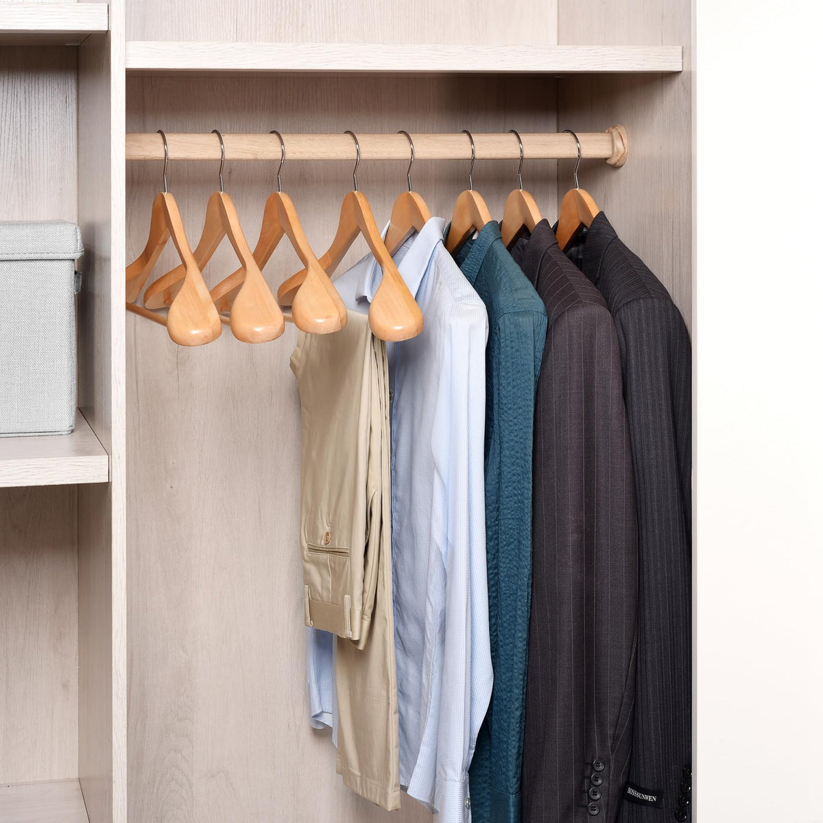Amber Home heavy clothes capacity up to 20 lbs.