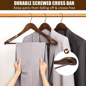 Amber Home heavy-duty coat hanger supports heavy garments without sagging.