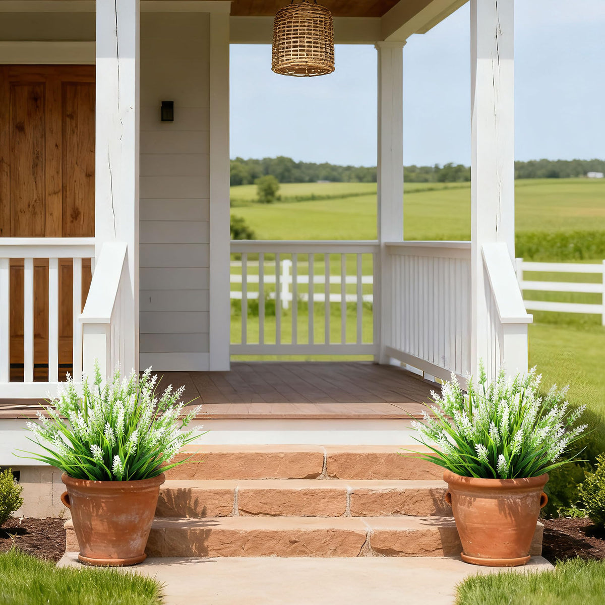 AmberFun UV-resistant plants stay bright in sun and rain.
