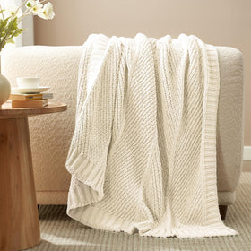Amélie Home knit throw blanket chenille texture for cloud-soft comfort.