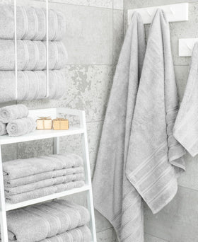 American Soft Linen Turkish cotton towels show premium craftsmanship and absorbency.
