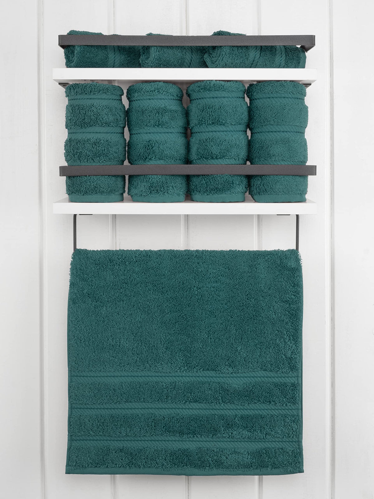 American Soft Linen Teal hand towel texture close-up highlighting soft Turkish cotton