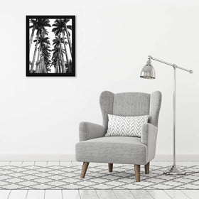 Horizontal hanging layout in Americanflat black frame