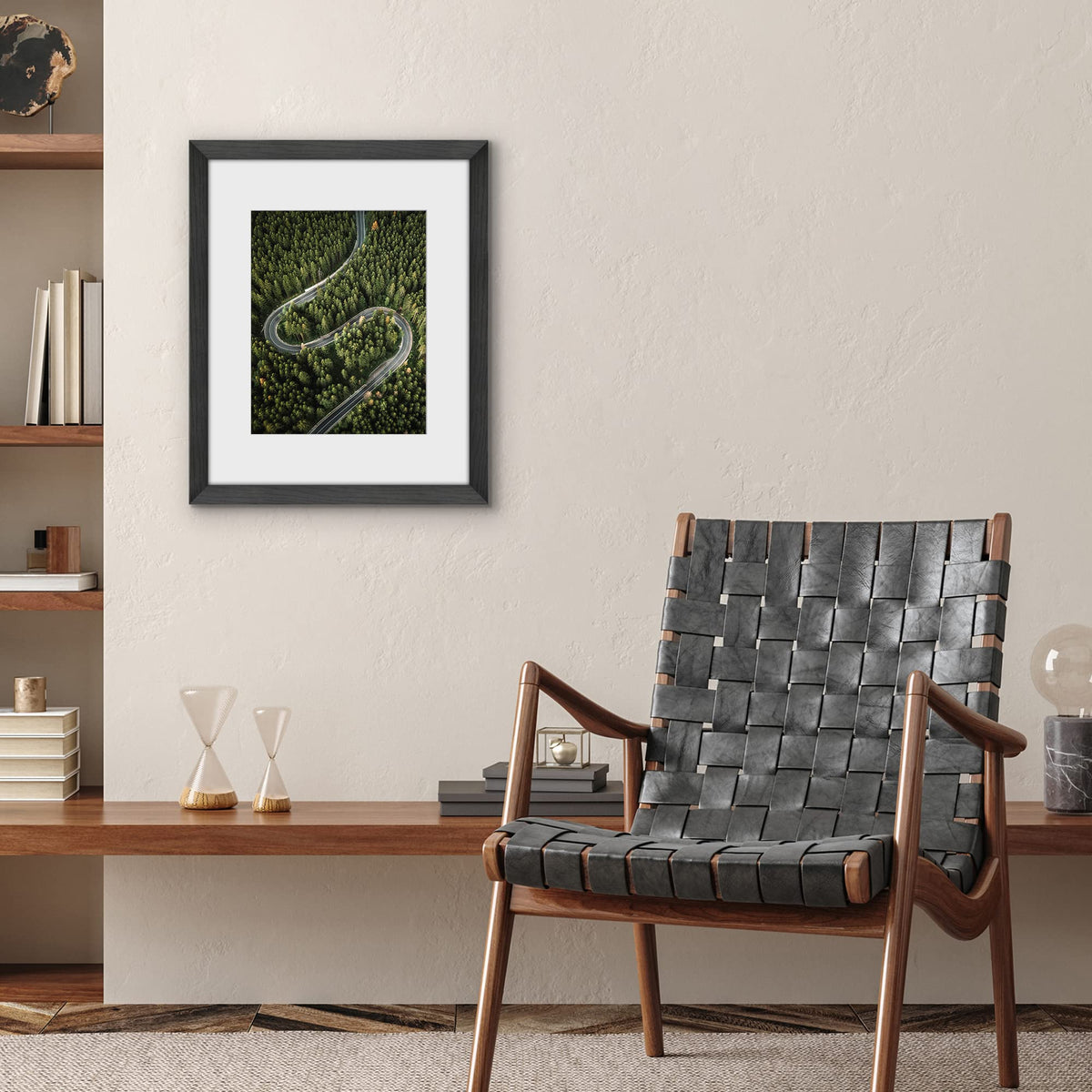 Easy-turn buttons simplify photo swapping in the Americanflat Hudson frame