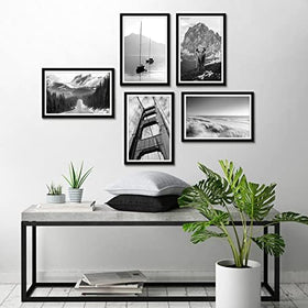 Americanflat turn points simplify photo swapping for quick updates.