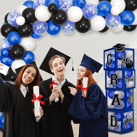 AMFEOV 5-inch latex balloons fill small spaces with color.