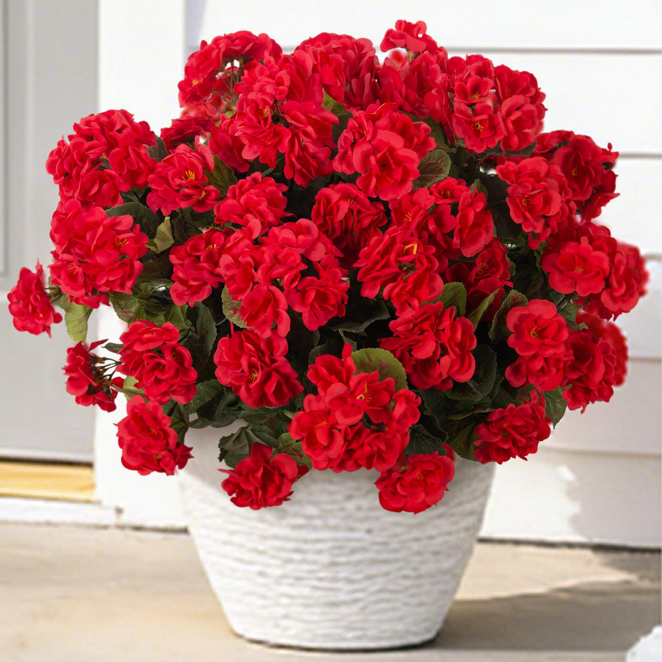 Ammyoo artificial geraniums outdoors with a realistic look for elegant garden decor.