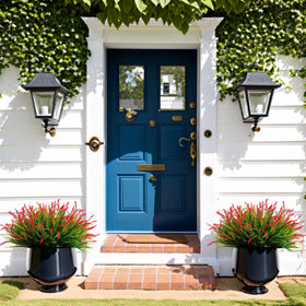 Ammyoo no-fade UV-resistant greenery keeps colors vivid in sun-exposed outdoor spaces.
