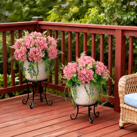 Ammyoo UV-resistant hydrangea flowers resist fading in sunlight, keeping color vivid.