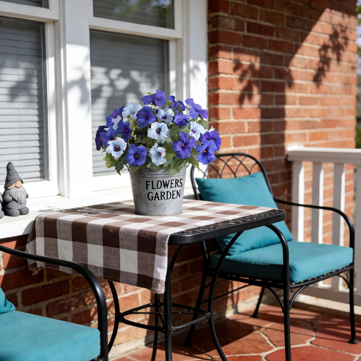 Ammyoo indoor centerpieces using vivid petunias without maintenance