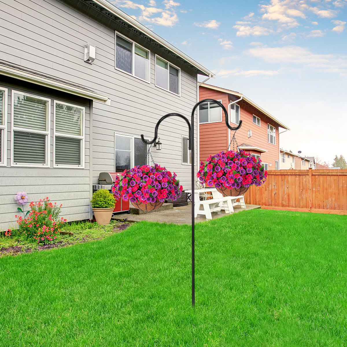 Ammyoo outdoor porch decor stays vibrant in sun and breeze