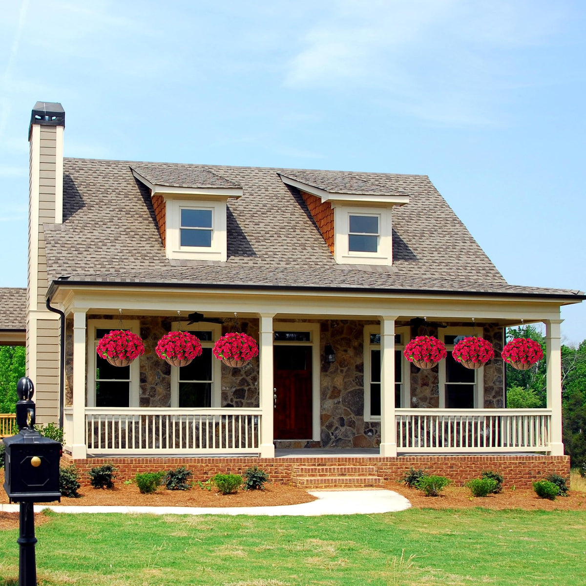 Ammyoo rose-red centerpiece brings instant charm to porches and balconies.