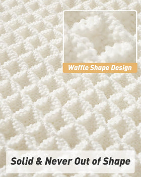 AMOAMI machine-washable mat remains vibrant after repeated cold-cycle washes