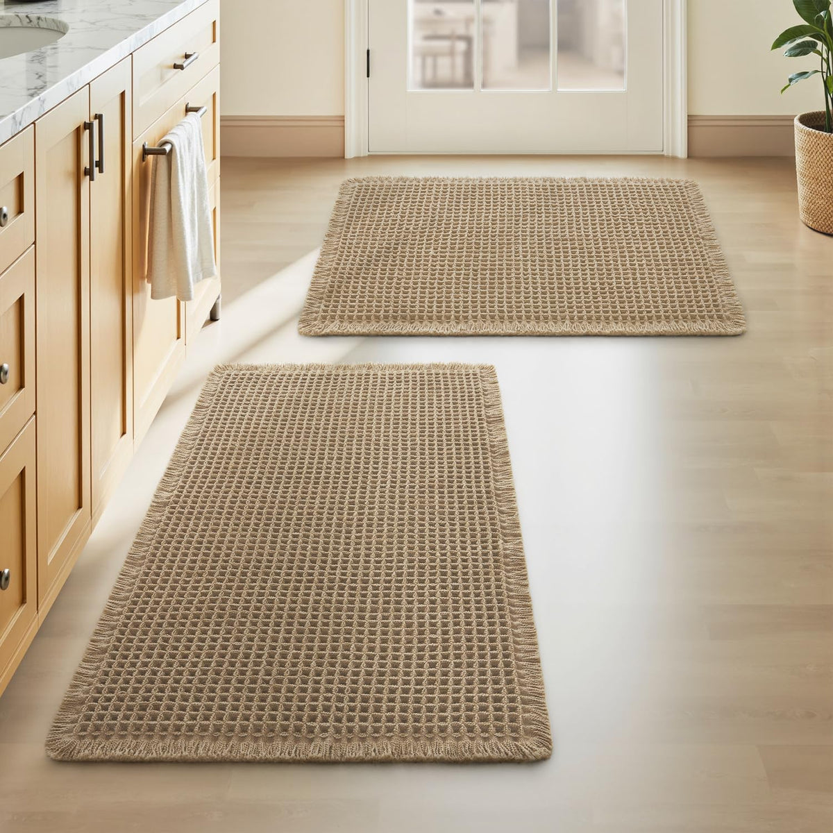 AMOAMI upgraded waffle bath mat pair in brown with textured pattern for durable daily use
