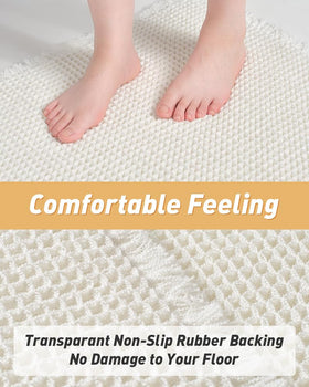 AMOAMI waffle bath mat shows clear rubber backing for secure placement