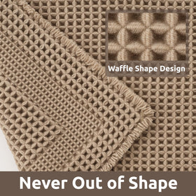 AMOAMI waffle bath mat with absorbent yarn absorbs moisture after shower