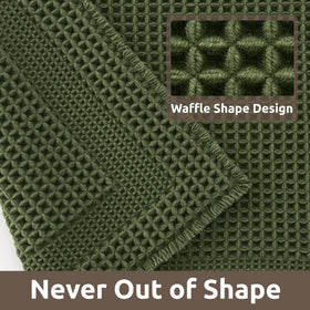AMOAMI waffle bath mat machine washable for easy cleaning.