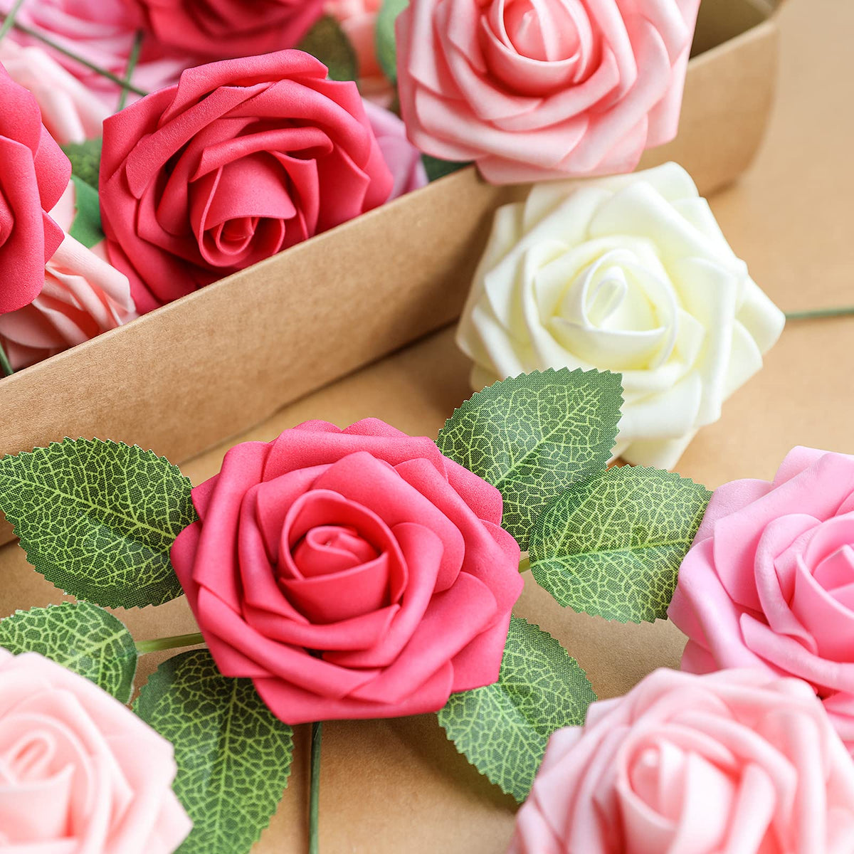 AmyHomie rose stem flexible wire design enables versatile bouquet shaping.