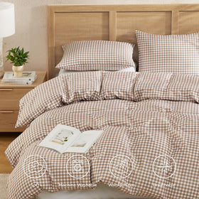 Andency four corner ties keep the comforter in place