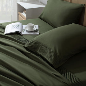 Andency fitted sheet with deep pockets fits up to 16 inches securely.
