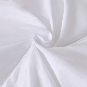 Andency packaging with vacuum bag indicates compact shipping and easy care.