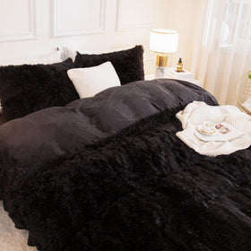 Andency comforter set packaging showcases gift-ready presentation for cozy home gifting.
