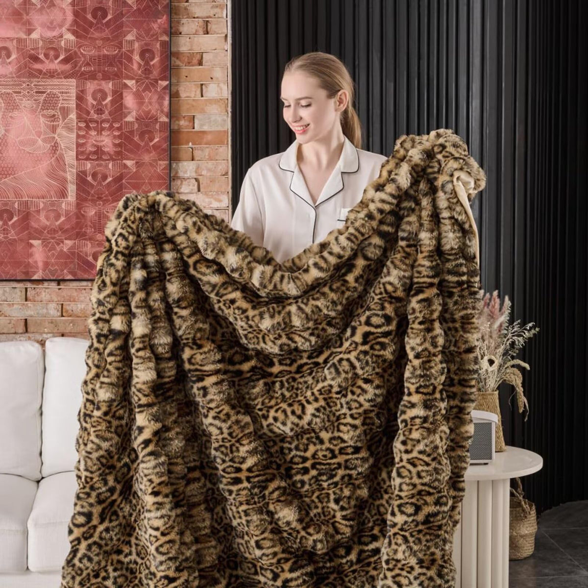 Animebody 760GSM faux rabbit fur throw highlights plush softness for cozy lounging