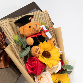 Ansuma clear display gift box showcases contents beautifully
