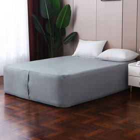 Antranfour queen sheet stretched over mattress displaying secure stay-in-place fit.