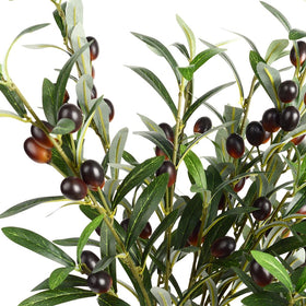 Antspirit foam-fruit accents on olive branches add subtle realism.