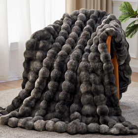 Anysay faux fur throw blanket bubble pattern adds luxurious texture to your living room for instant coziness.