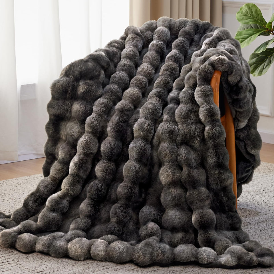 Anysay faux fur throw blanket bubble pattern adds luxurious texture to your living room for instant coziness.