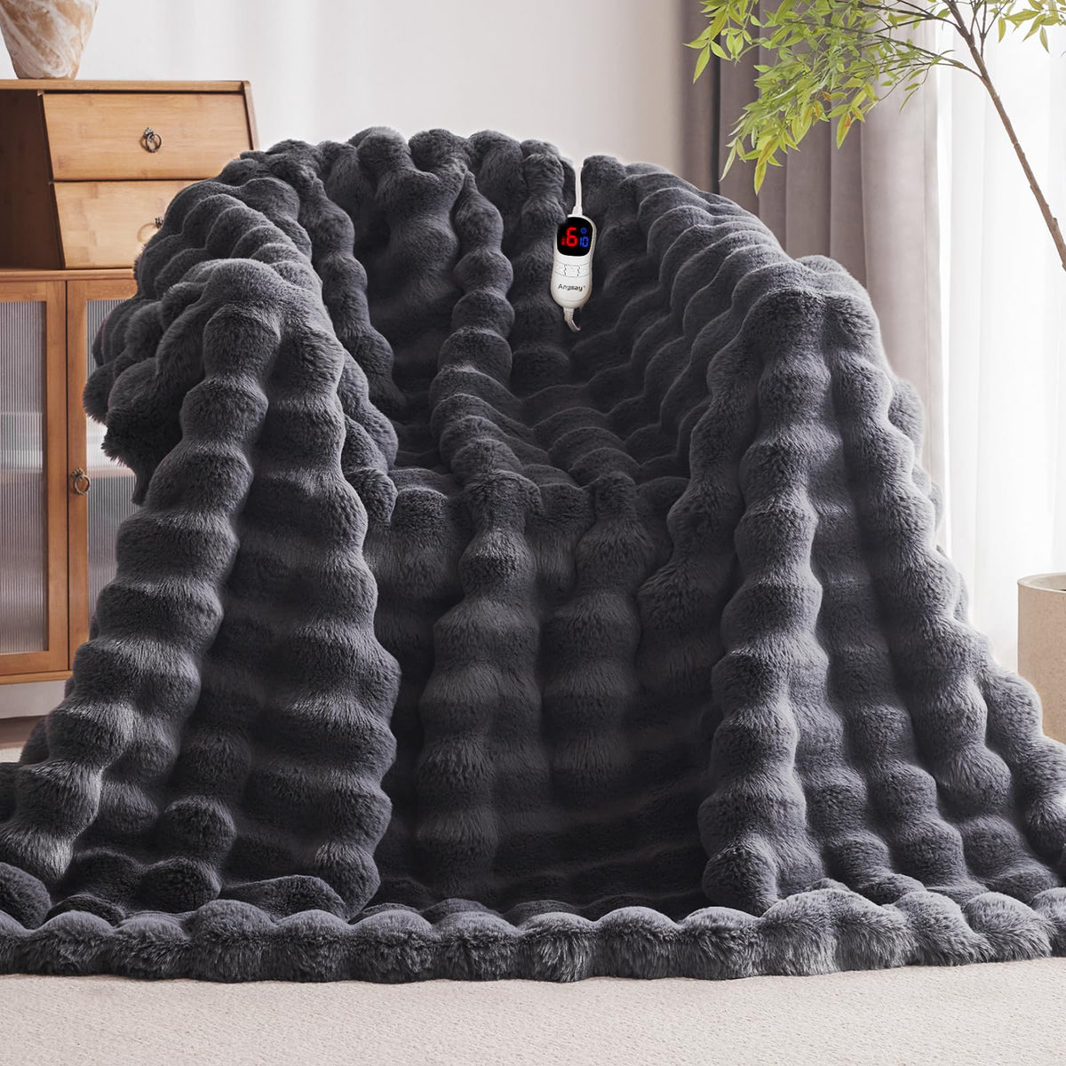 Anysay heated blanket with bubble faux rabbit fur for cozy warmth.