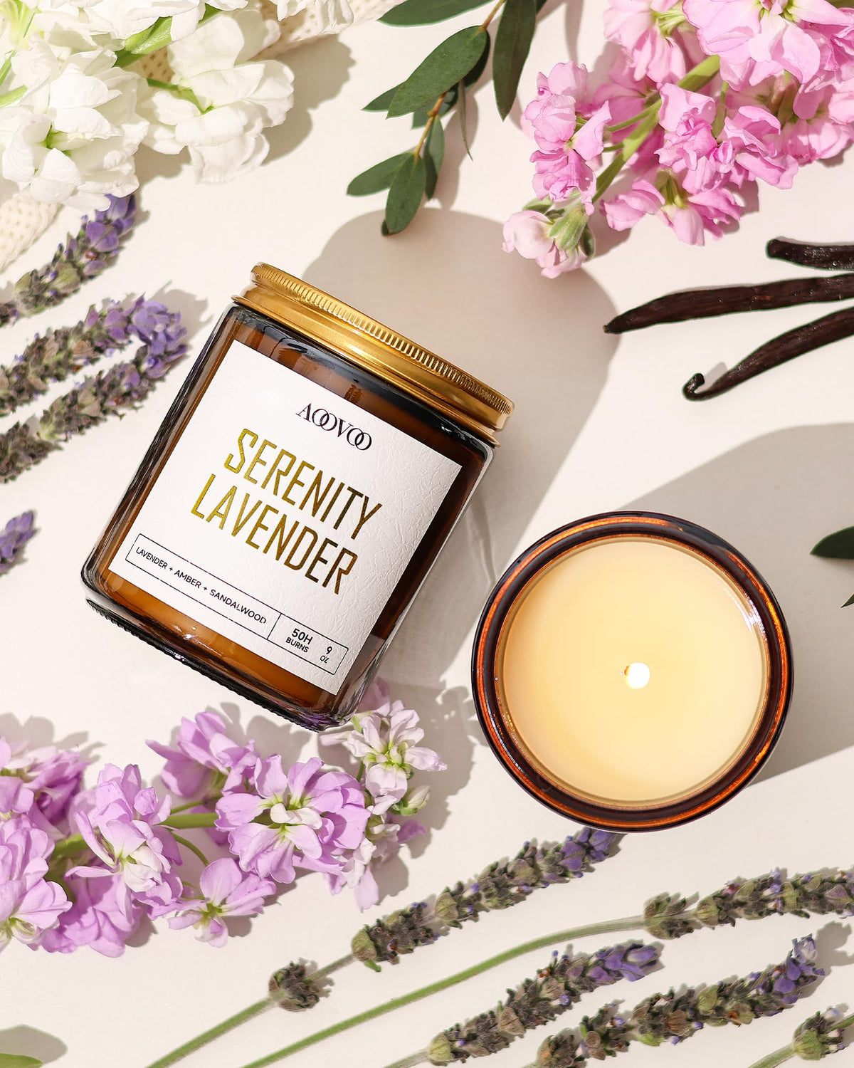 AOOVOO Cleansing Sage candle jar brings herbal brightness to your space