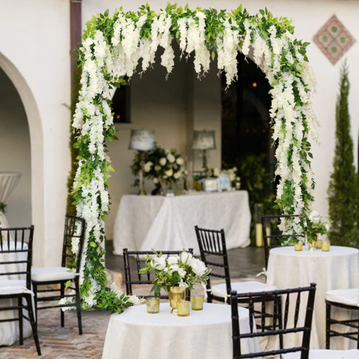 Apeair Wisteria garland leaf detail highlighting natural texture for walls and arches