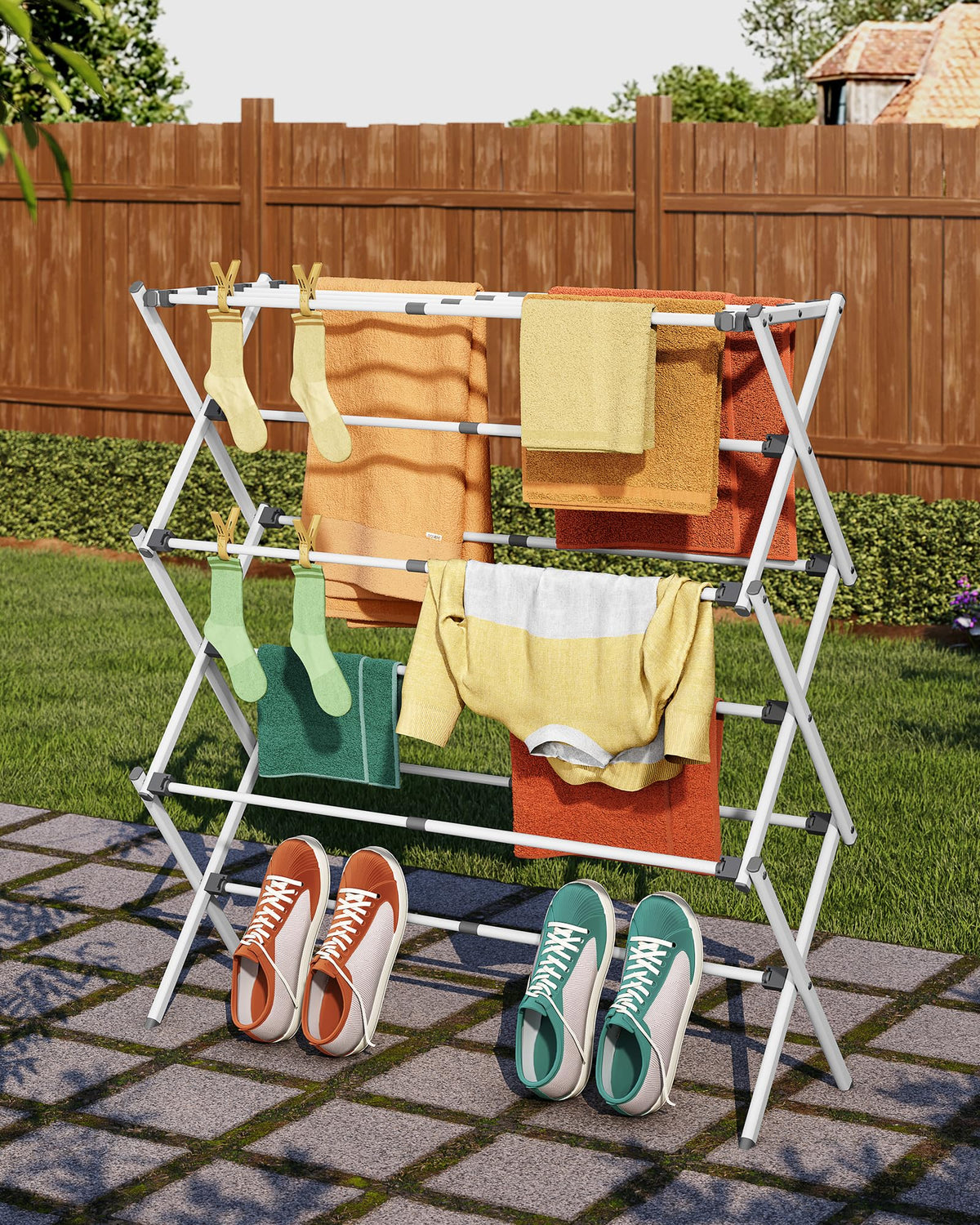 APEXCHASER white-coated rack resists rust and fading over time