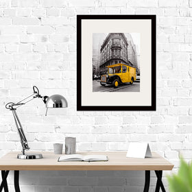 Art Emotion easel stands support stable tabletop display