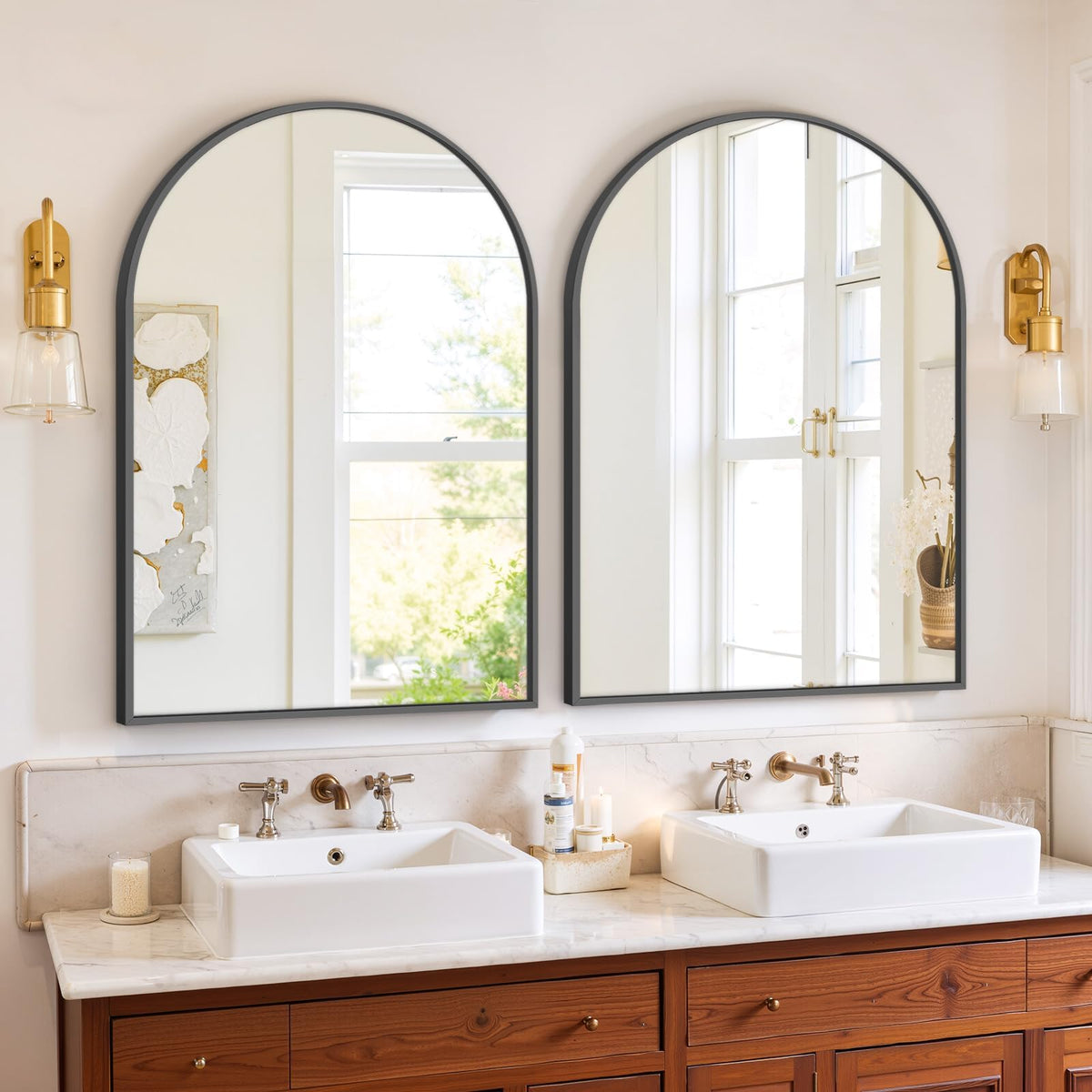 Atilioo mirror can be hung or leaned for flexible placement