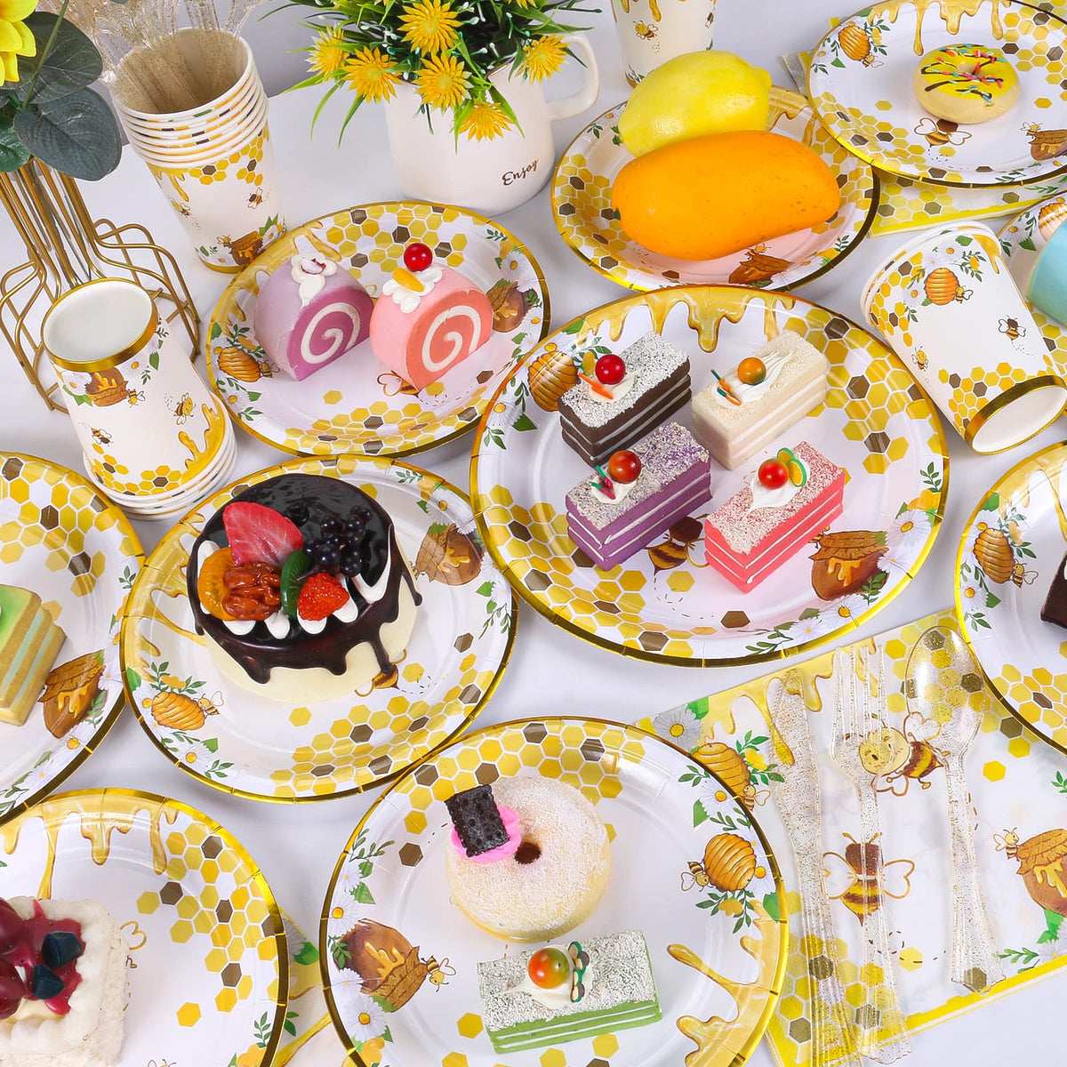 Atonofun bee party napkins highlight quick, mess-free table cleanup.
