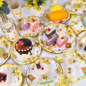 Atonofun bee party napkins highlight quick, mess-free table cleanup.