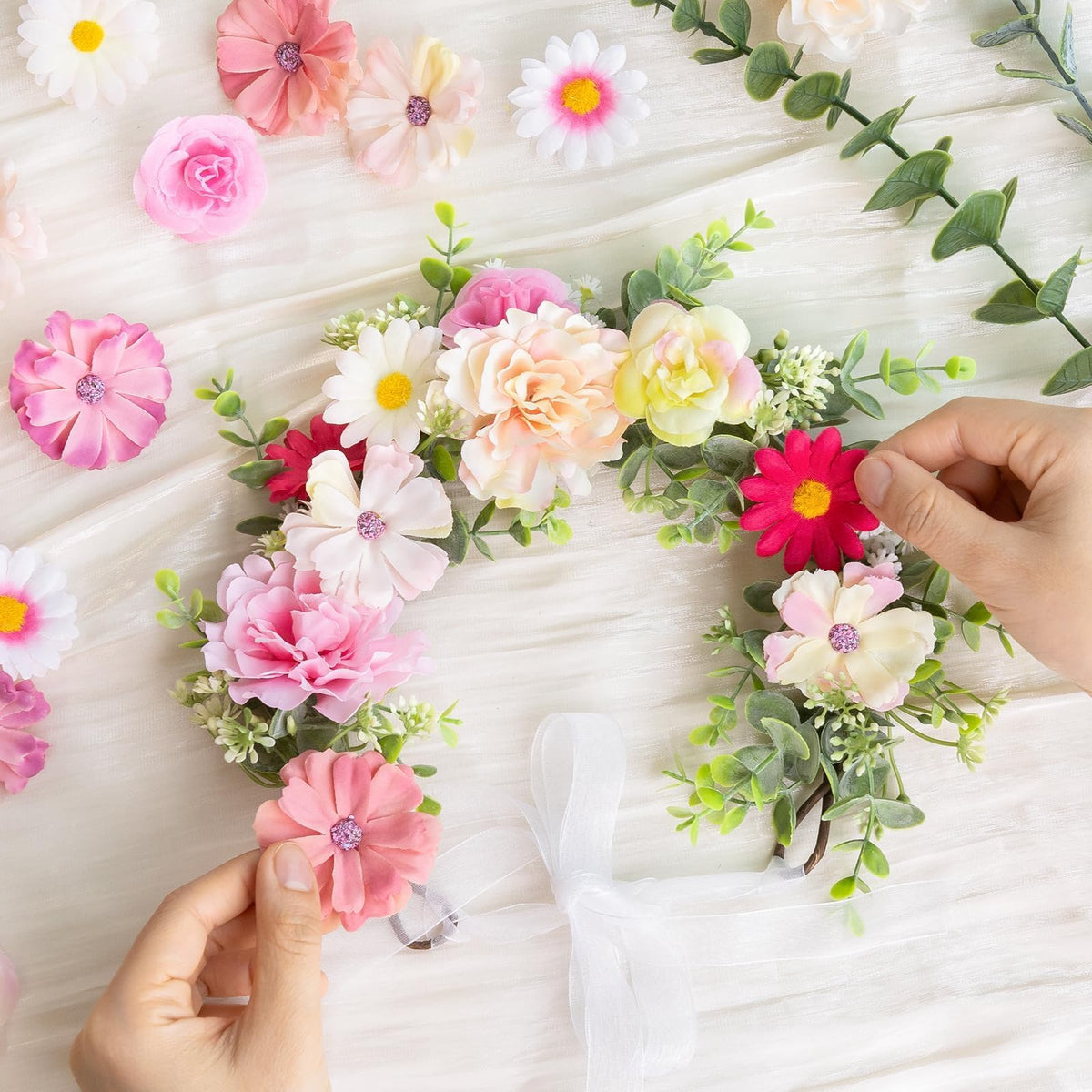 ATTGREAT daisy buds closeup pink showcases realistic petals for DIY bouquets.