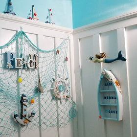 Attraction Design shelf with wall hanger for versatile placement