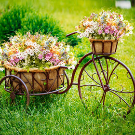 AUMVEYI wildflowers bouquet features removable leaves for customized designs.