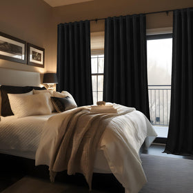 Cozy living room with AUSSPVOCT velvet curtains providing warm ambiance
