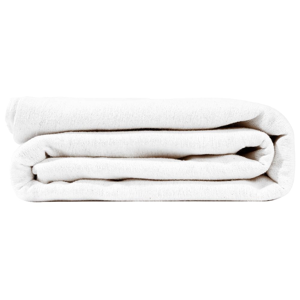 Avalon Bedding durable machine-washable blanket retains shape and color.